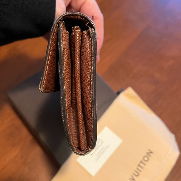 Authentic Louis Vuitton Wallet - Picture 5 of 15